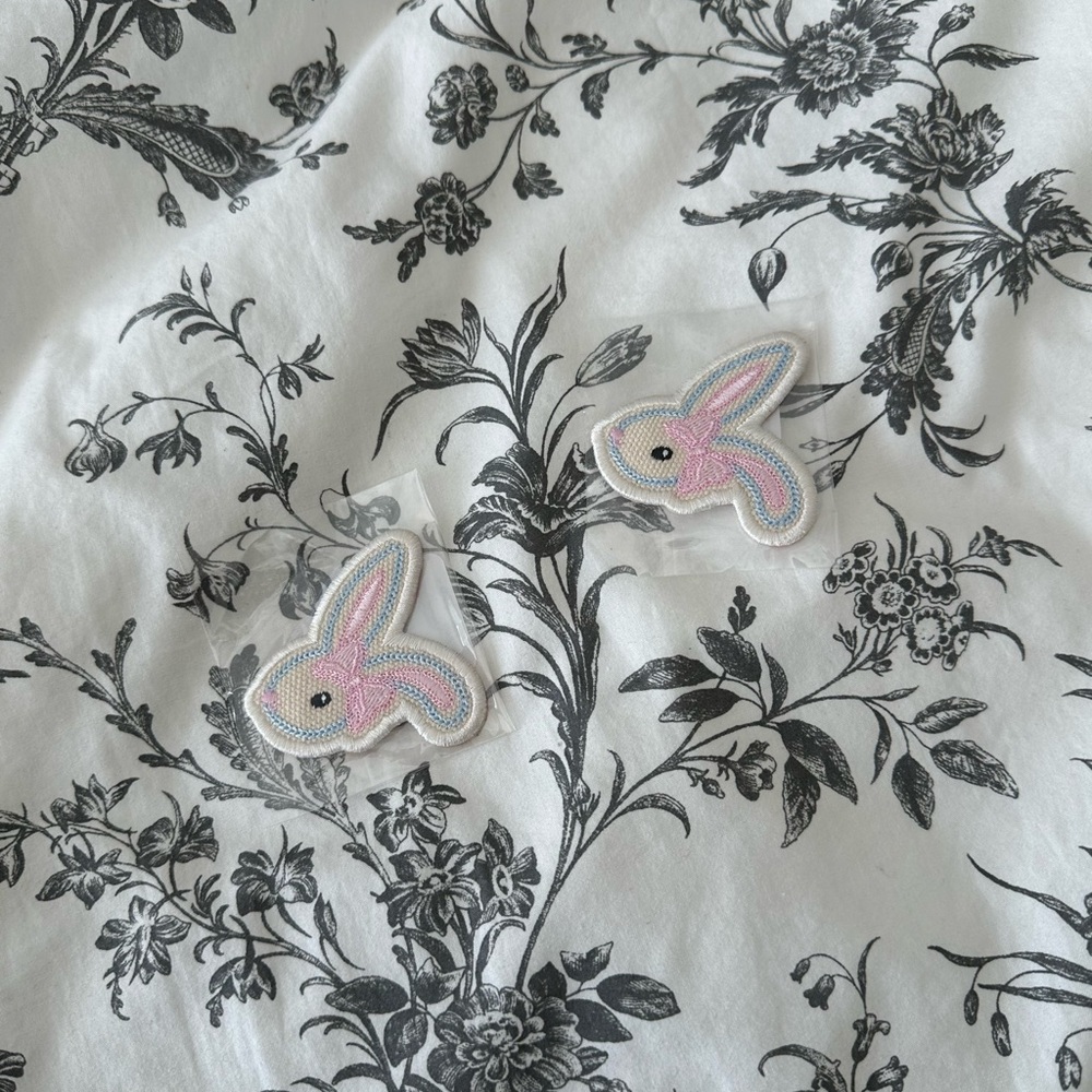 Stoney Clover Lane Bunny Patches 2 Brand New